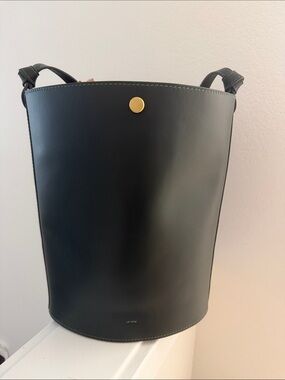 Brand New Lindquist Object Bucket in Pine